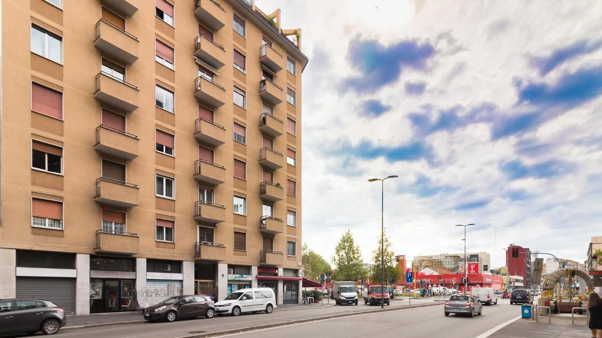 Apartment Bellissimo Appartamento Brenta Milan