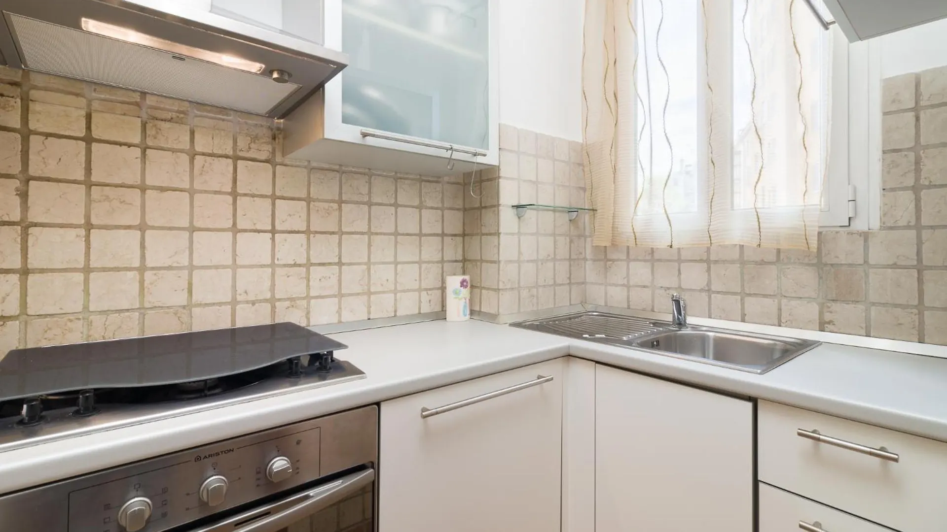 Lägenhet Bellissimo Appartamento Brenta Milano